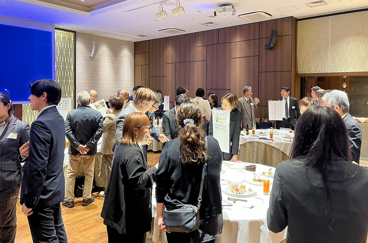 新年パーティーの様子