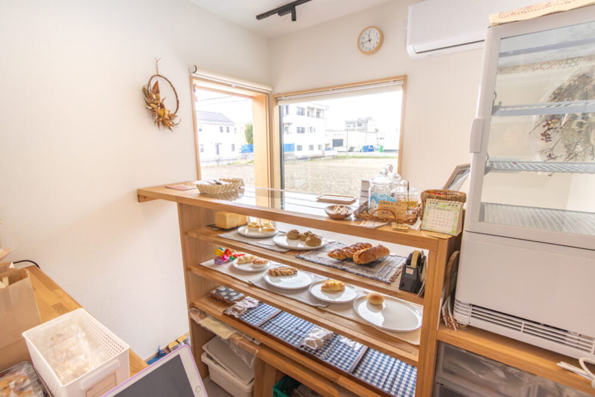 トレーラーハウス店舗　内観